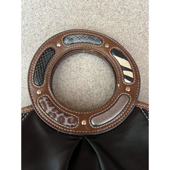 Relic Black Faux Leather Animal Print Circular Snap Tote - Picture 12 of 12